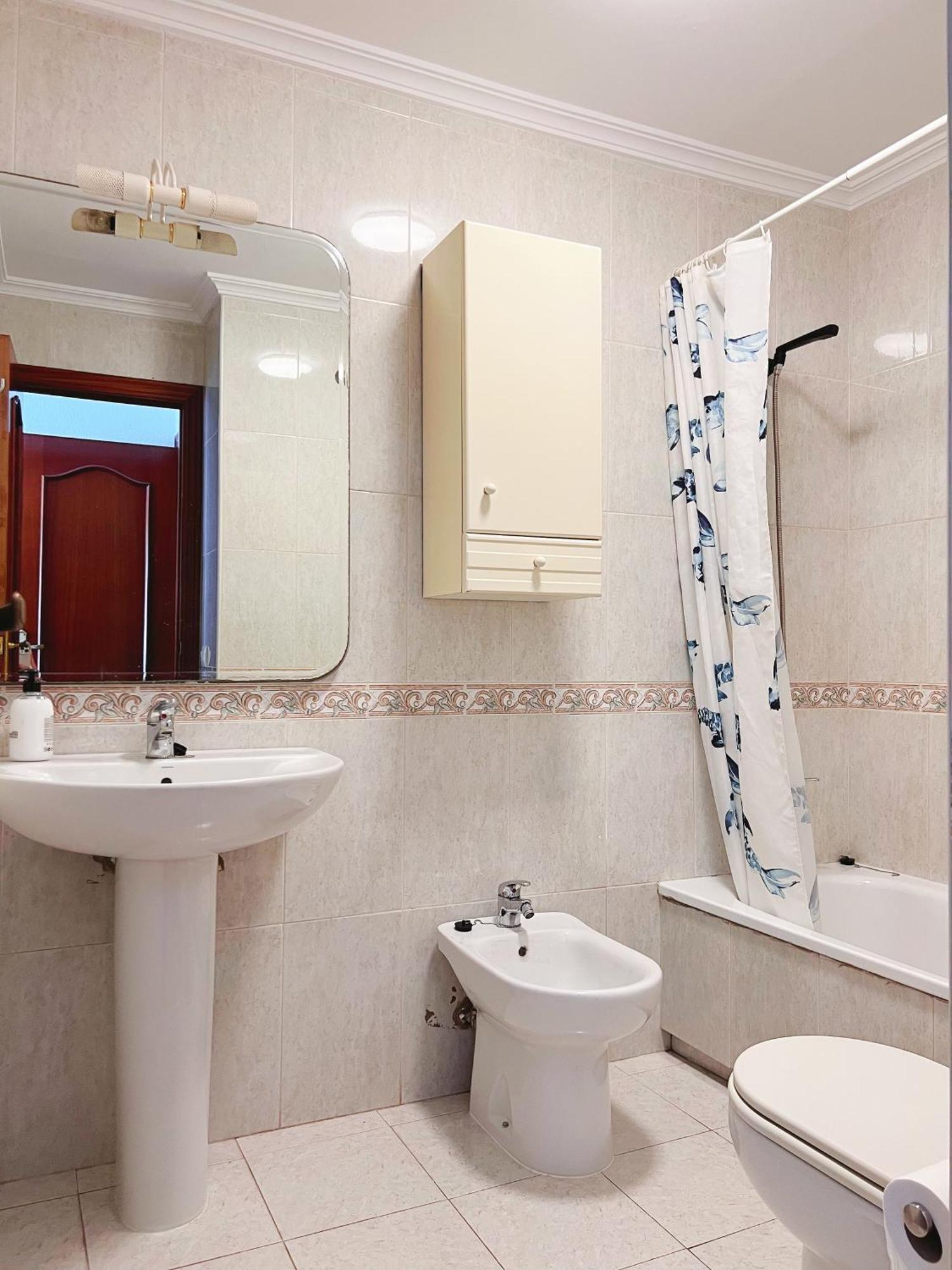 Habitacion Compartido Huelva Centro Exterior foto